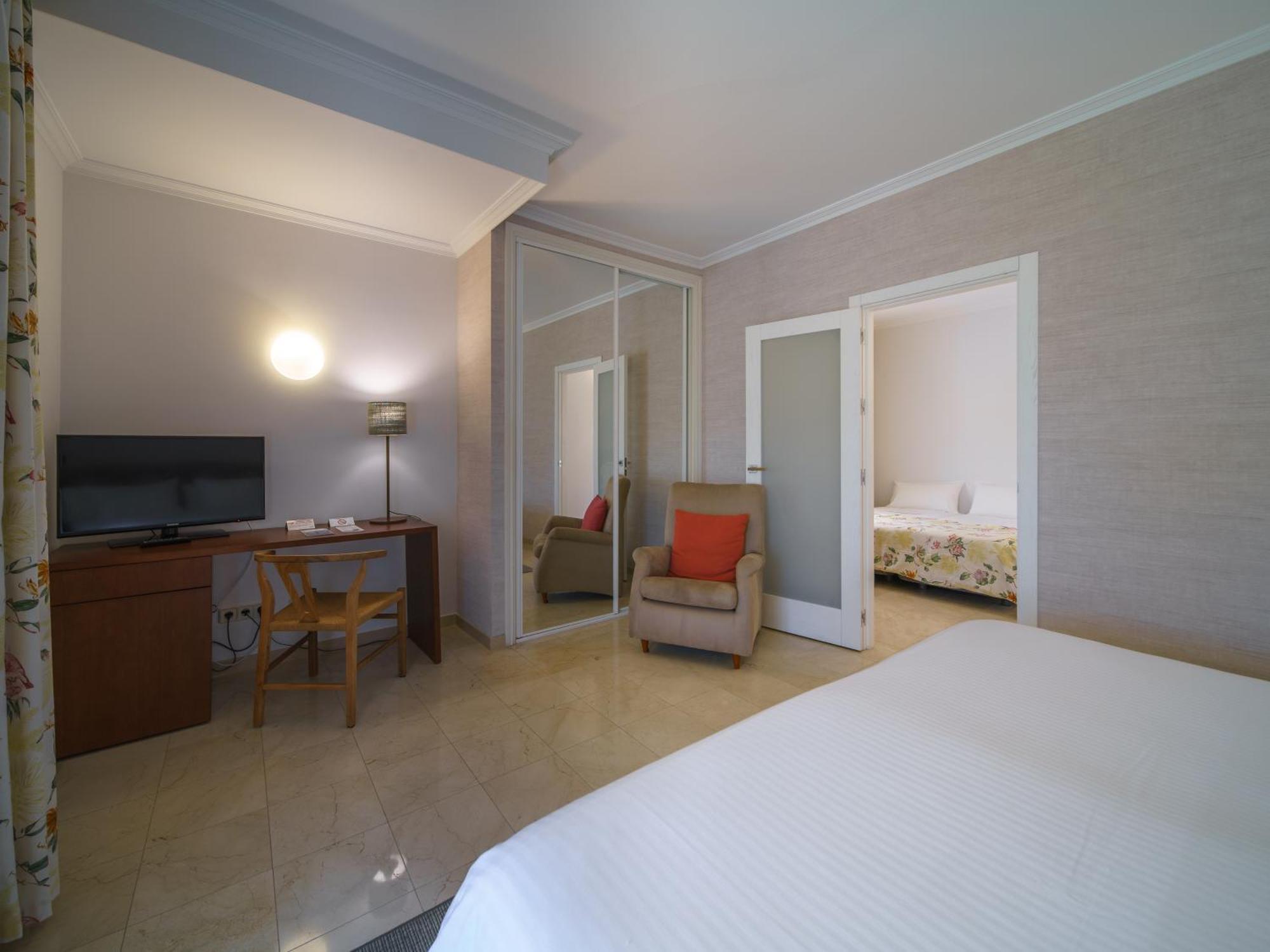 Hotel Spa Atlantico San Vicente Do Mar Exterior photo